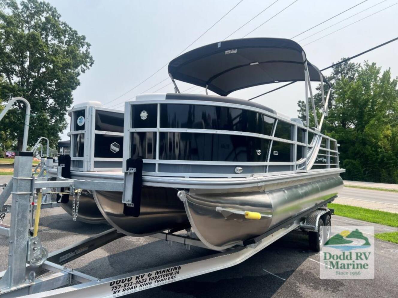 A photo of this 2026 South Bay Pontoons 200 Series S224UL