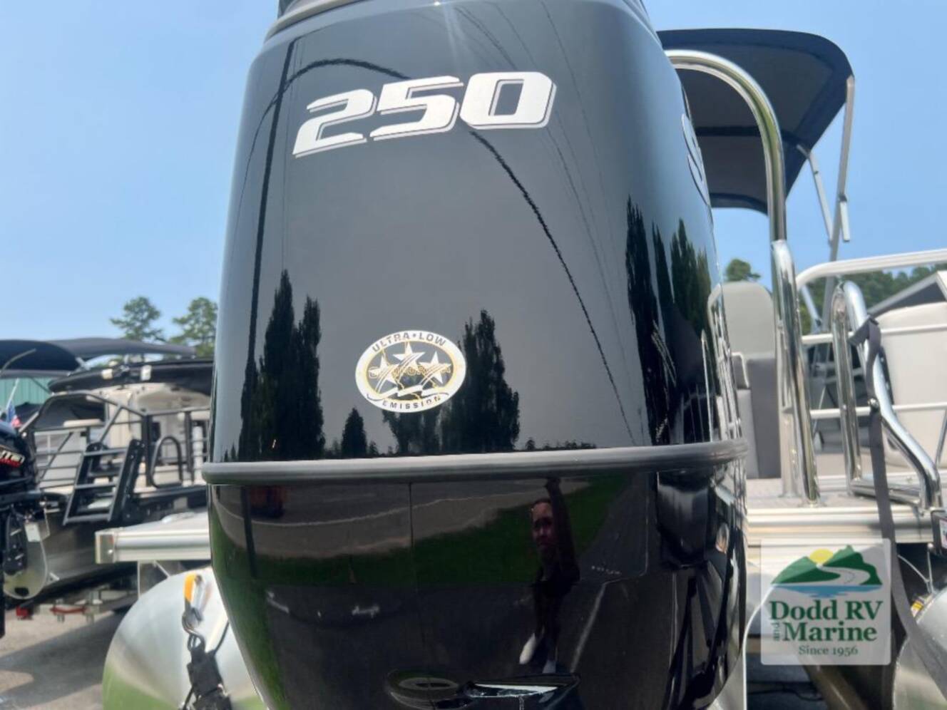A photo of this 2026 South Bay Pontoons 200 Series S224UL