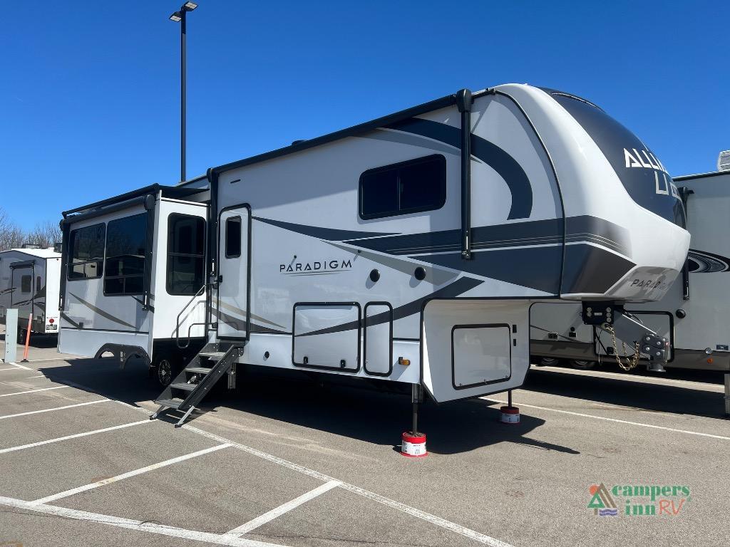 2023 Alliance Rv Paradigm 310RL in wilmington OH