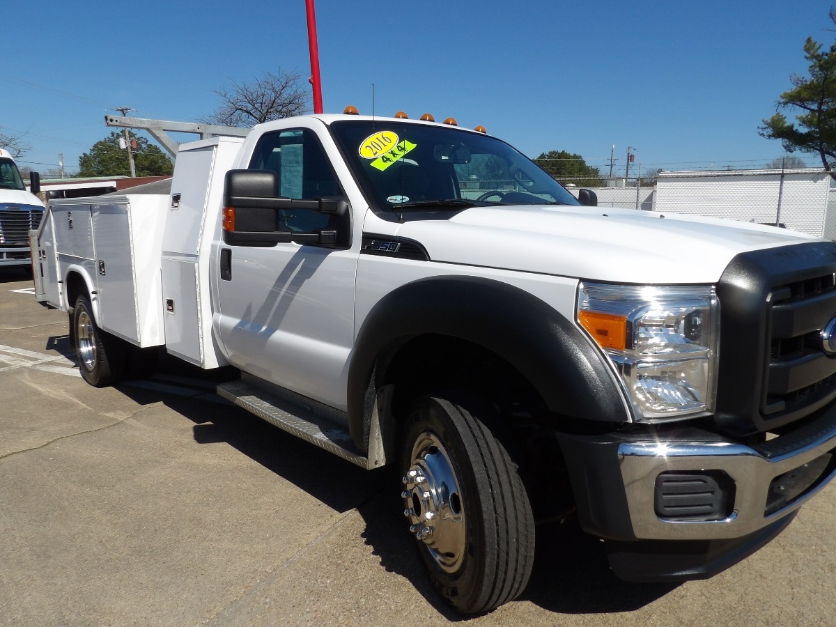 2016 FORD F550 XL in Norfolk, VA