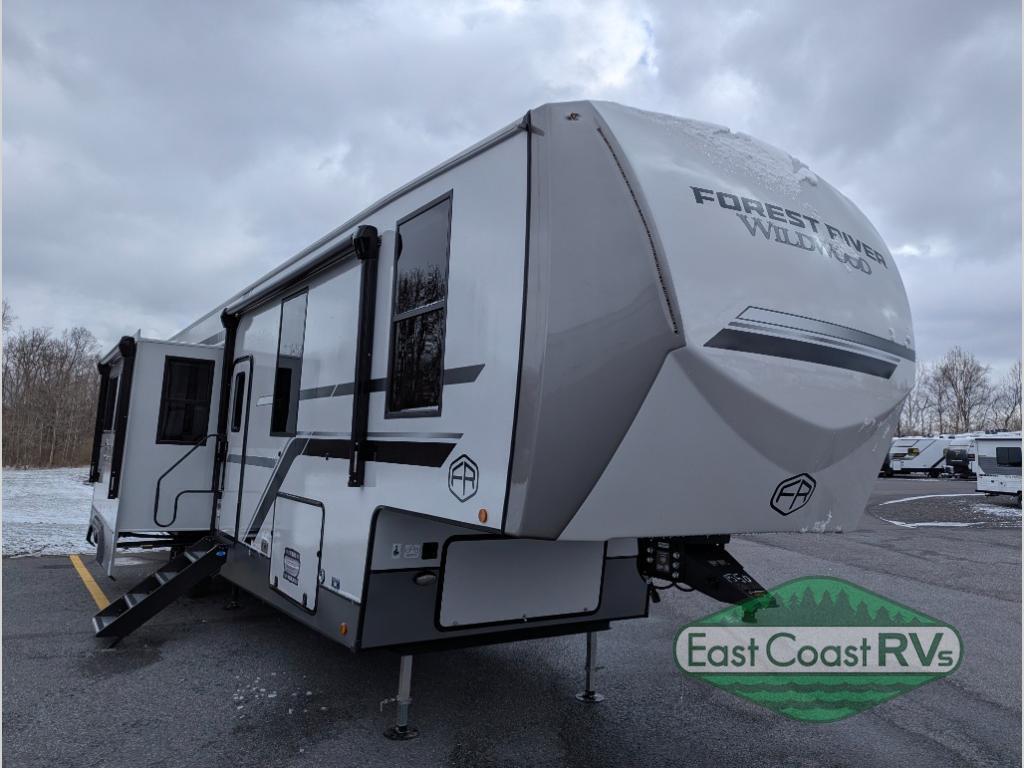 2026 Forest River Rv Wildwood Heritage Glen 376FAM in bedford PA