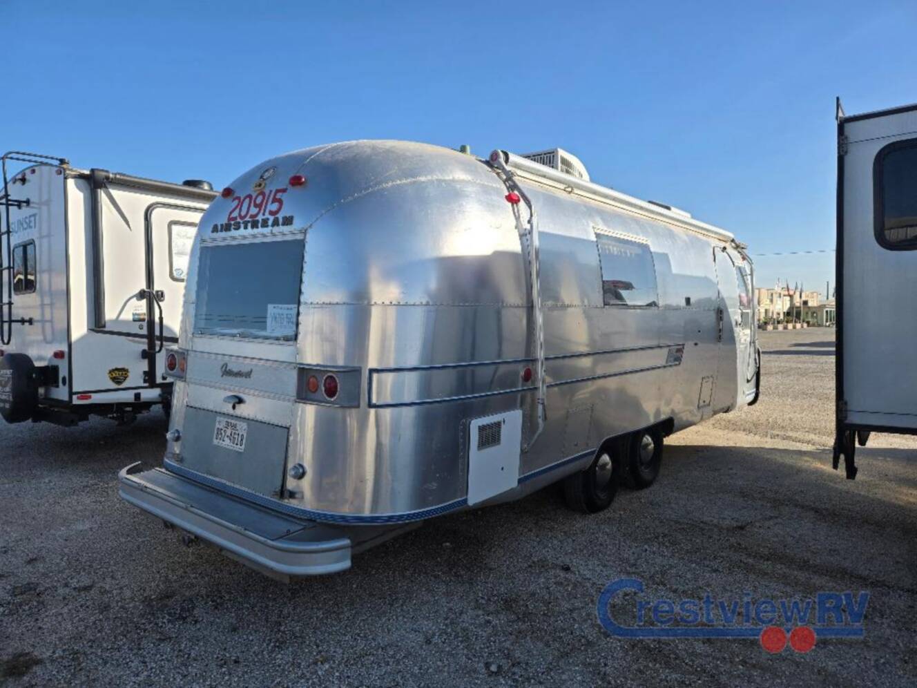 A photo of this 1968 Airstream Crusader