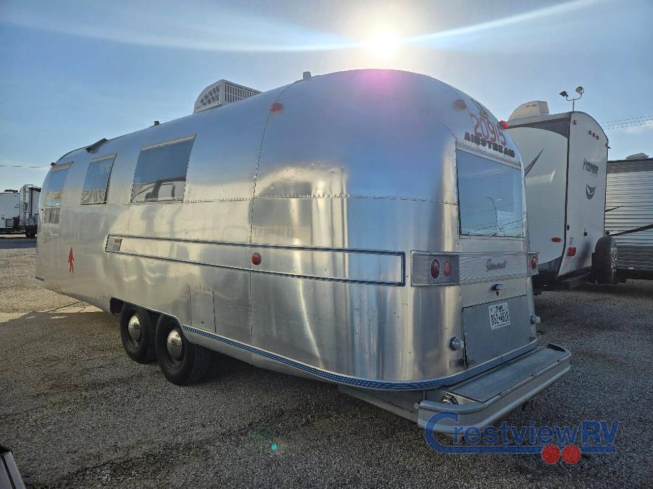 A photo of this 1968 Airstream Crusader