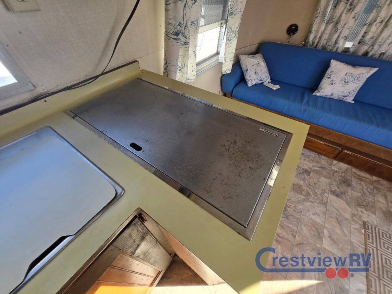 A photo of this 1968 Airstream Crusader