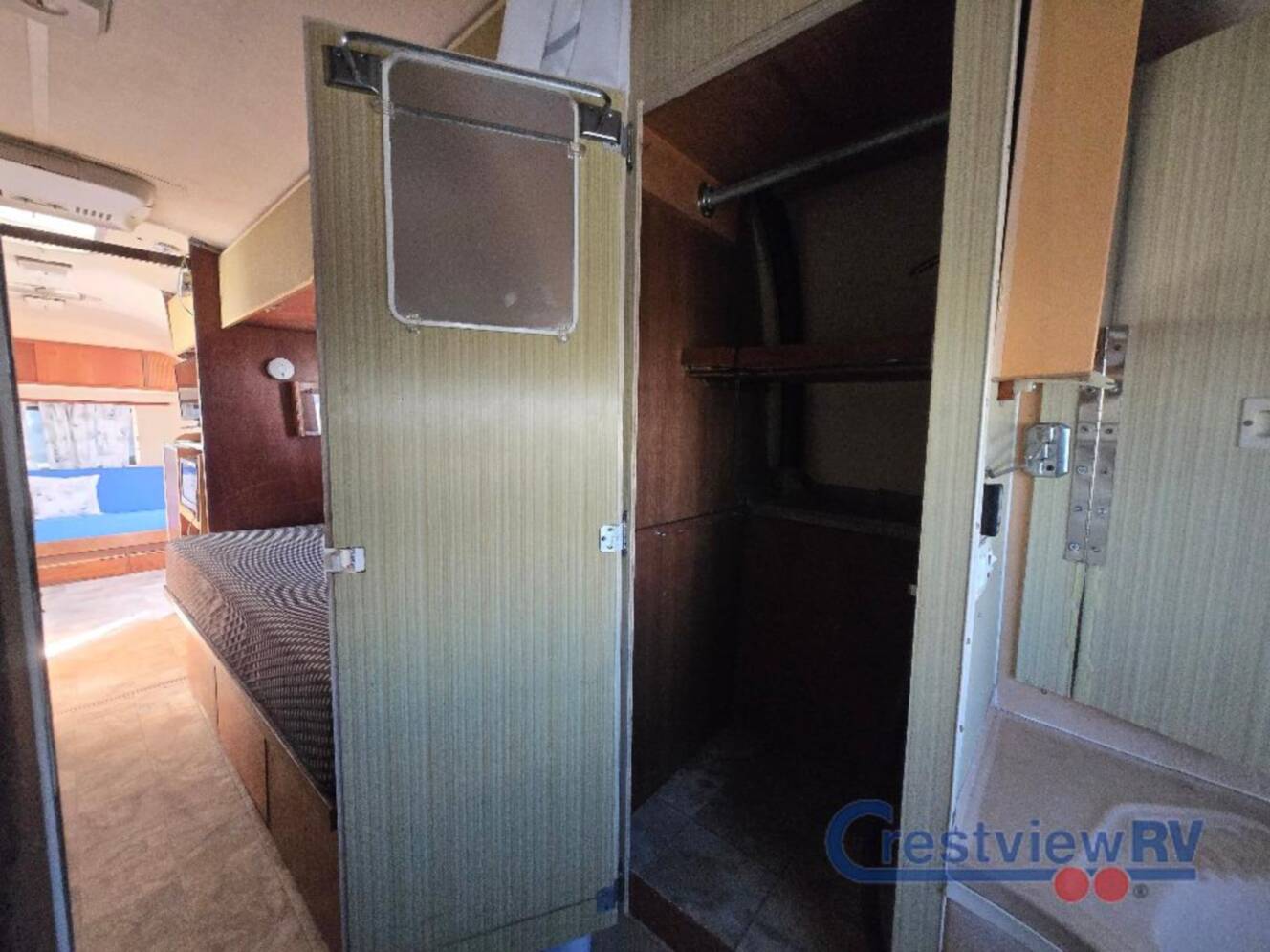 A photo of this 1968 Airstream Crusader