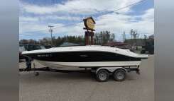 2020 Sea Ray SPX 210 boat