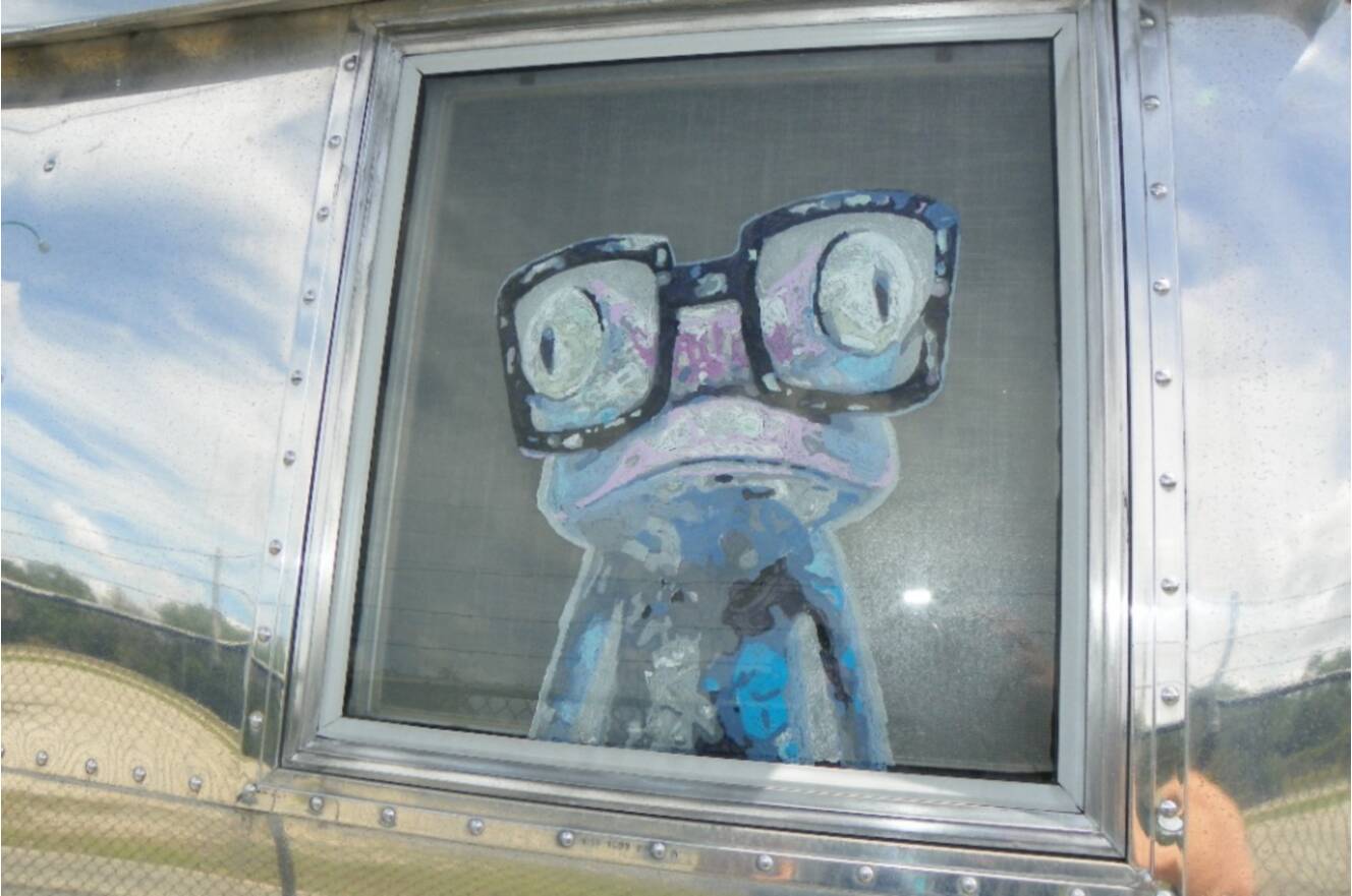 A photo of this 1959 Airstream AIRSTREAM FLYING CLOUD 22