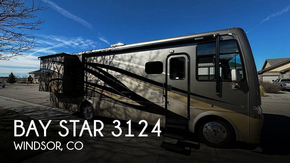 2015 Newmar Bay Star 3124 in windsor CO