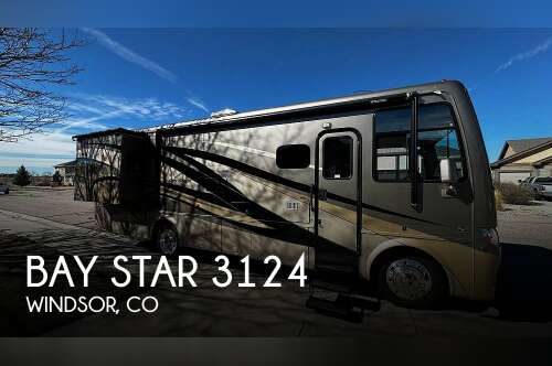 2015 Newmar Bay Star 3124 in windsor CO