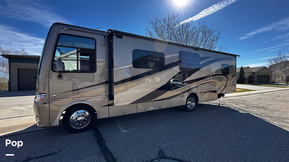 2015 Newmar Bay Star 3124 in windsor CO