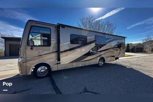 2015 Newmar Bay Star 3124 in windsor CO