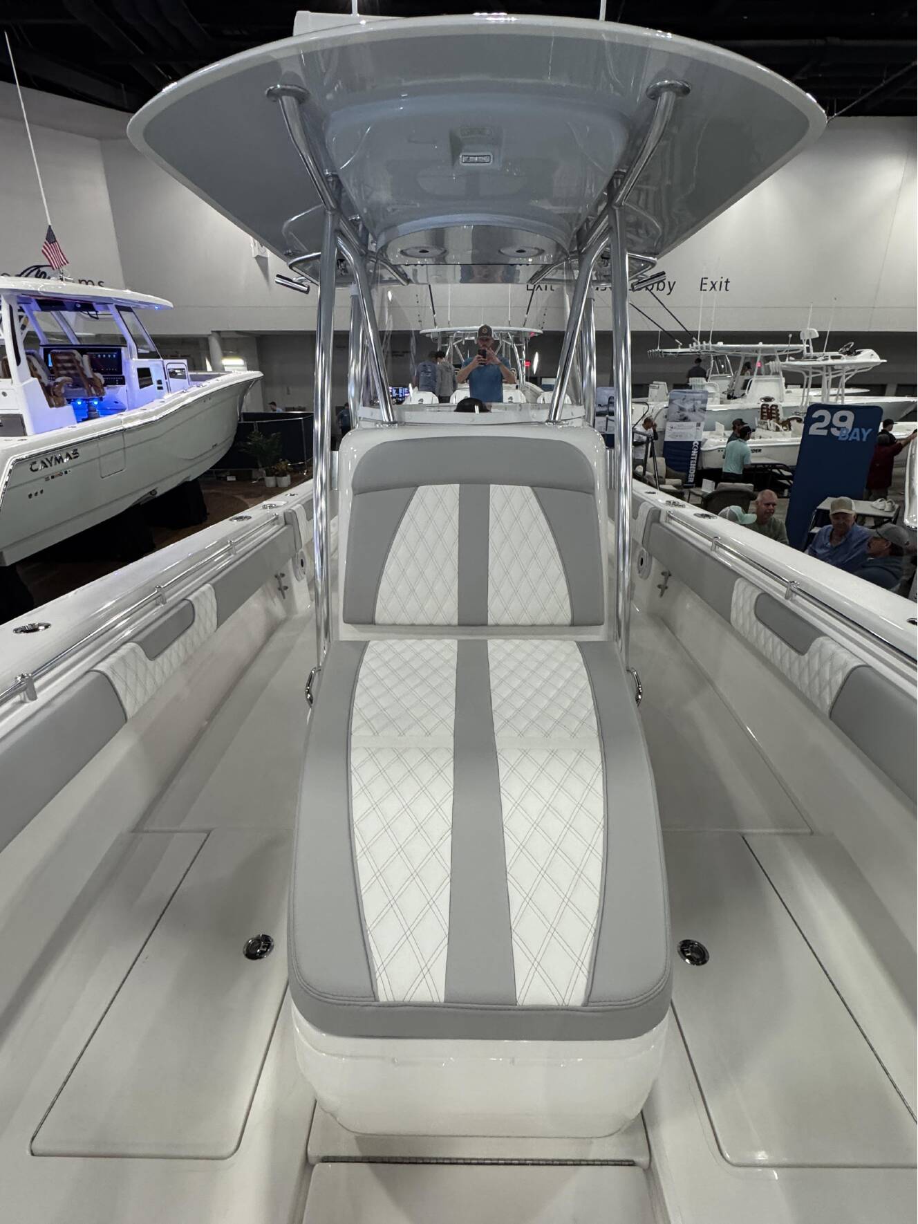A photo of this 2027 Contender 35 ST with Twin Mercury 425 V10 35'