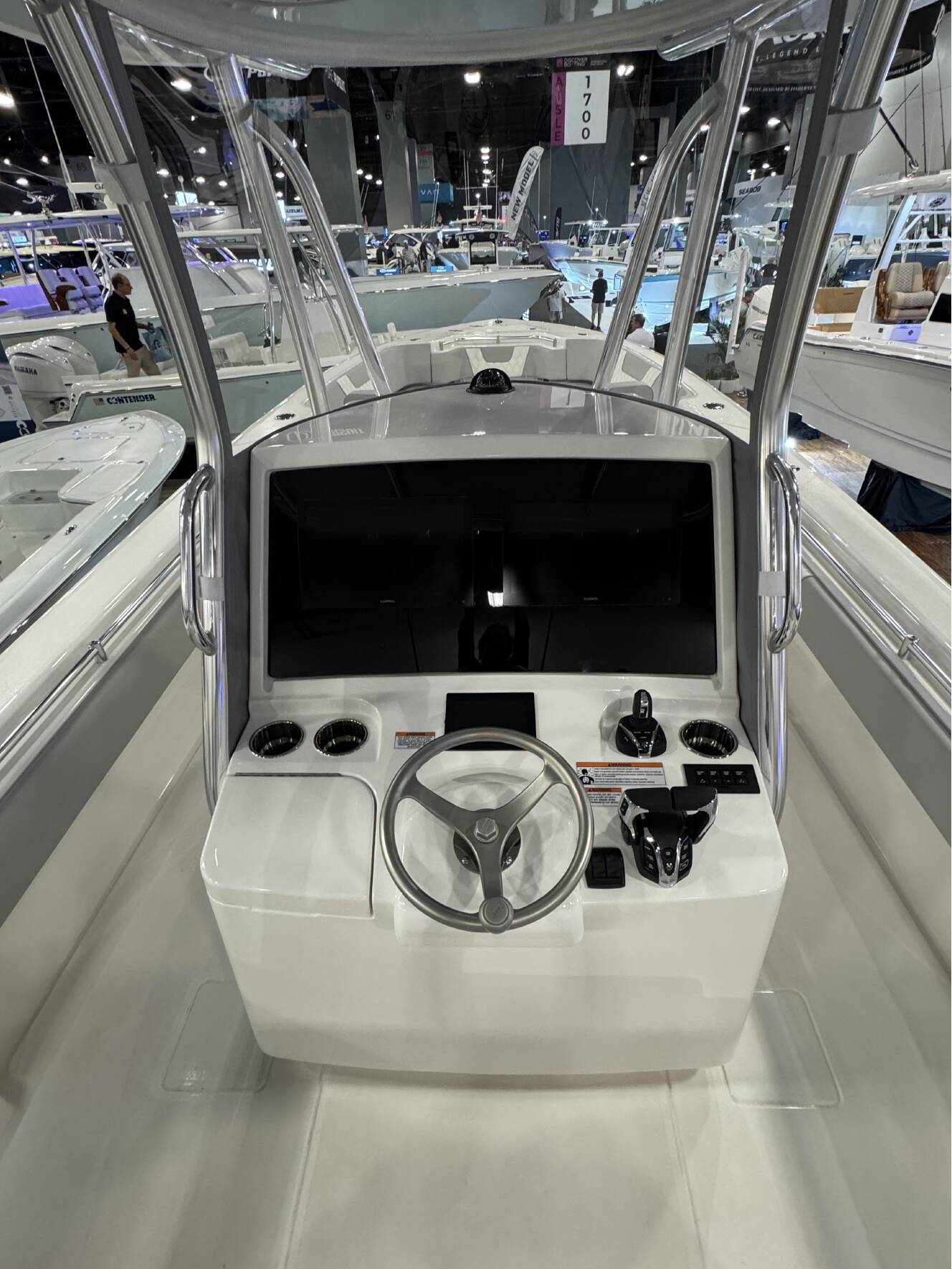 A photo of this 2027 Contender 35 ST with Twin Mercury 425 V10 35'
