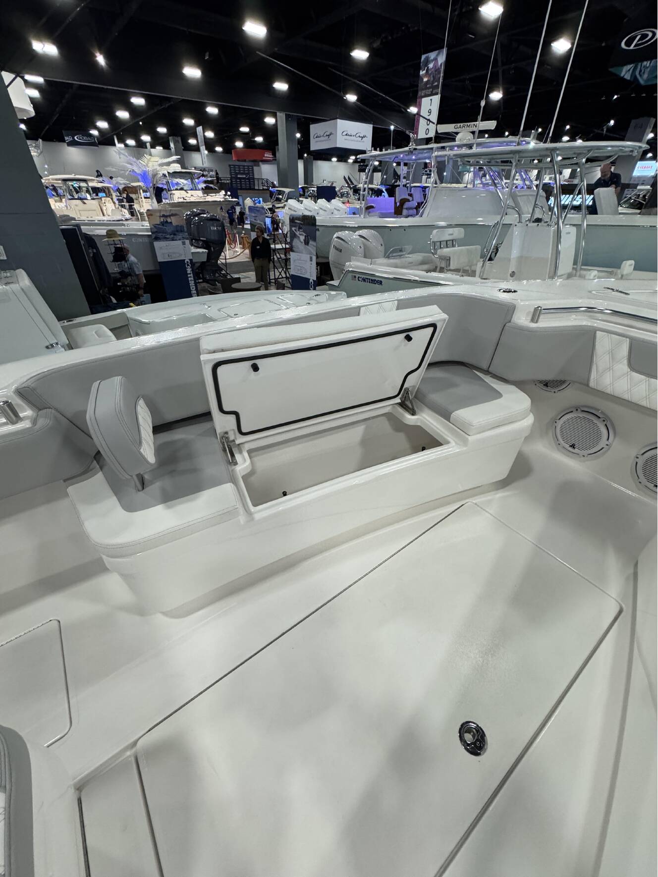 A photo of this 2027 Contender 35 ST with Twin Mercury 425 V10 35'