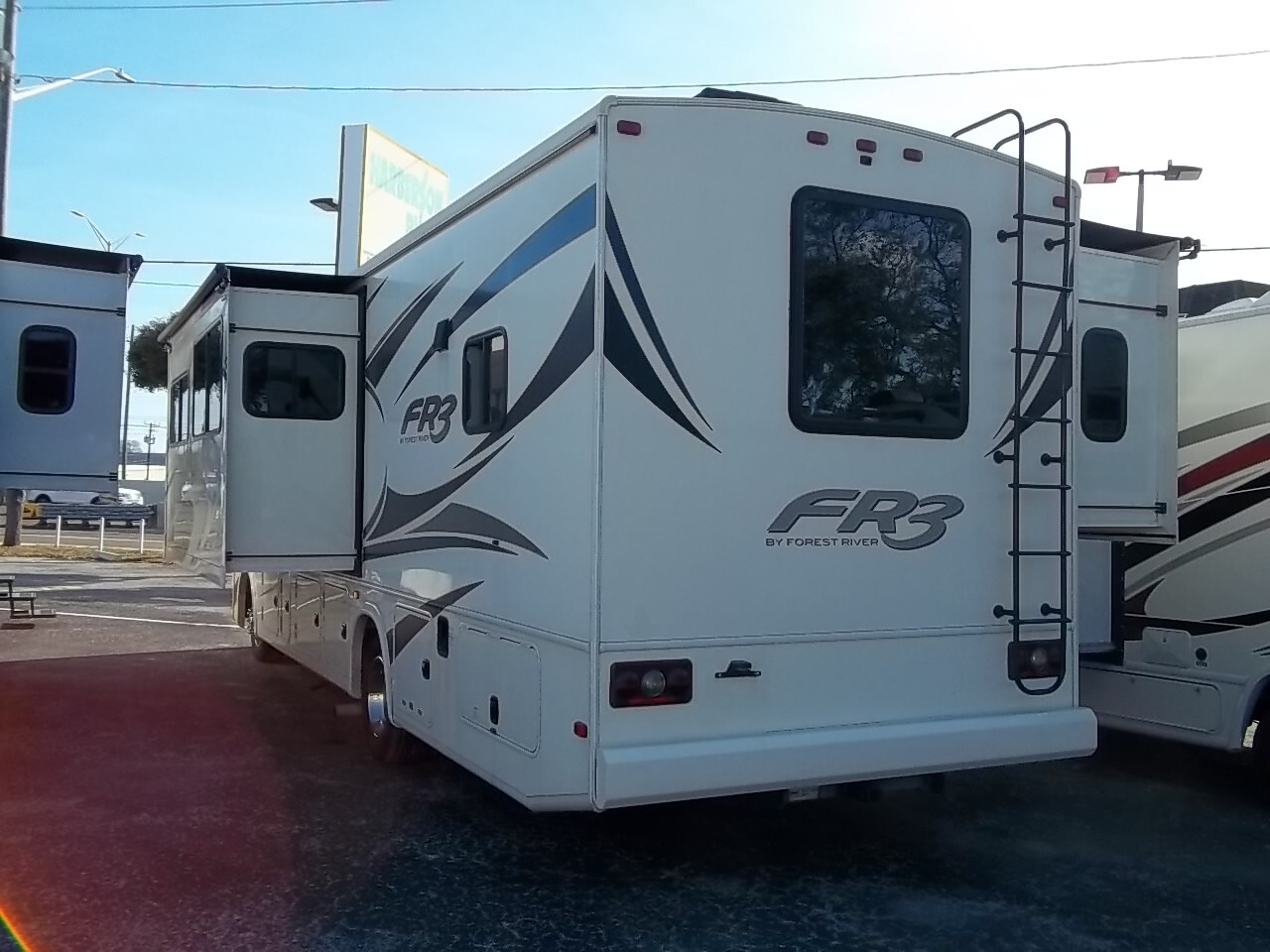 2021 Forest River FR3 30DS in clearwater FL