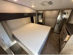 2021 FOREST RIVER CHEROKEE ARCTIC WOLF 3660 SUITE