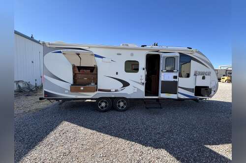 2018 Lance TRAVEL TRAILER 2295 in moriarty NM