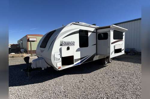 2018 Lance TRAVEL TRAILER 2295 in moriarty NM