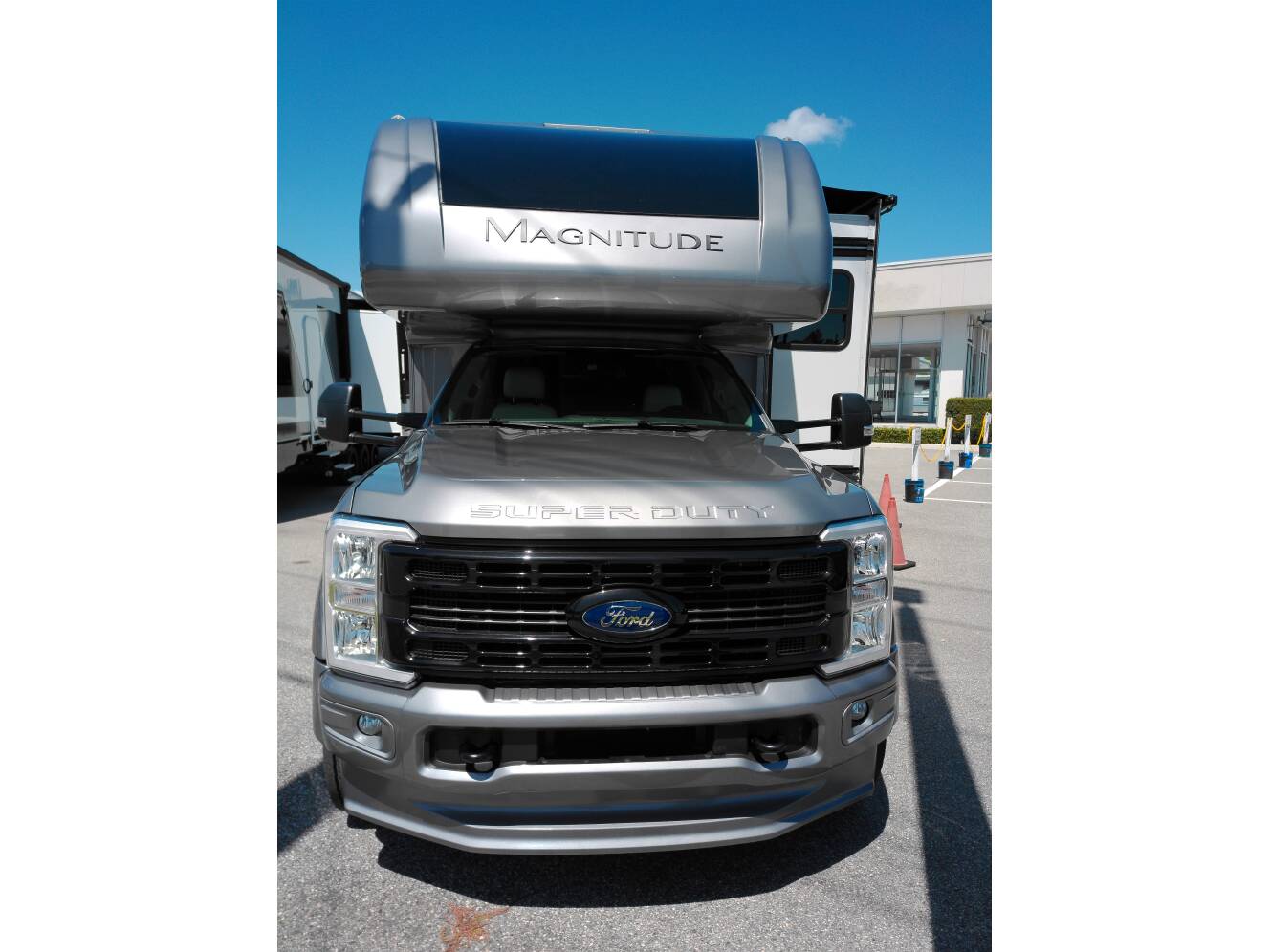A photo of this 2026 Thor Motor Coach Magnitude GRAND S29