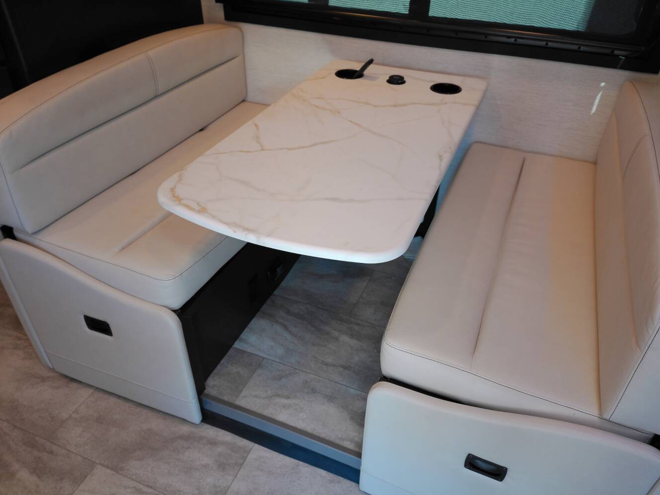 A photo of this 2026 Thor Motor Coach Magnitude GRAND S29