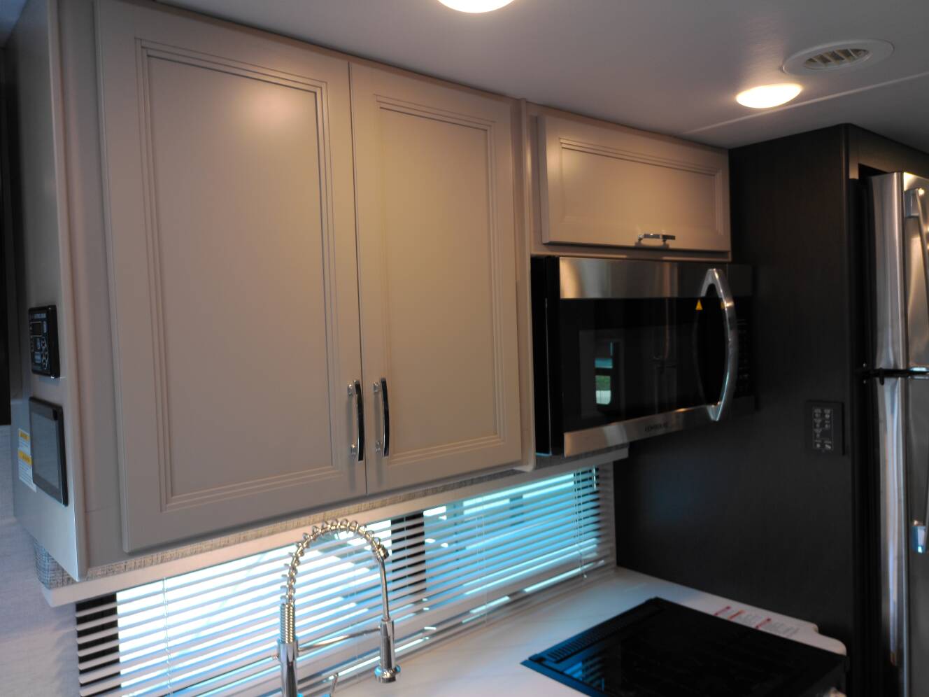 A photo of this 2026 Thor Motor Coach Magnitude GRAND S29