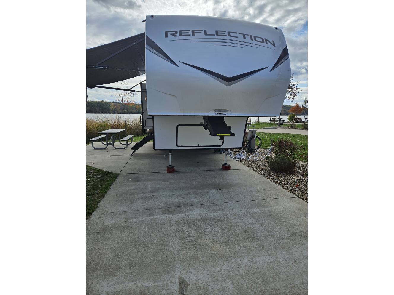 A photo of this 2024 Grand Design REFLECTION 100 SERIES 28RL