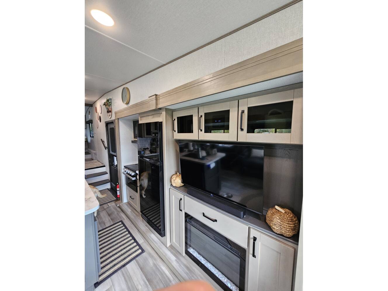 A photo of this 2024 Grand Design REFLECTION 100 SERIES 28RL