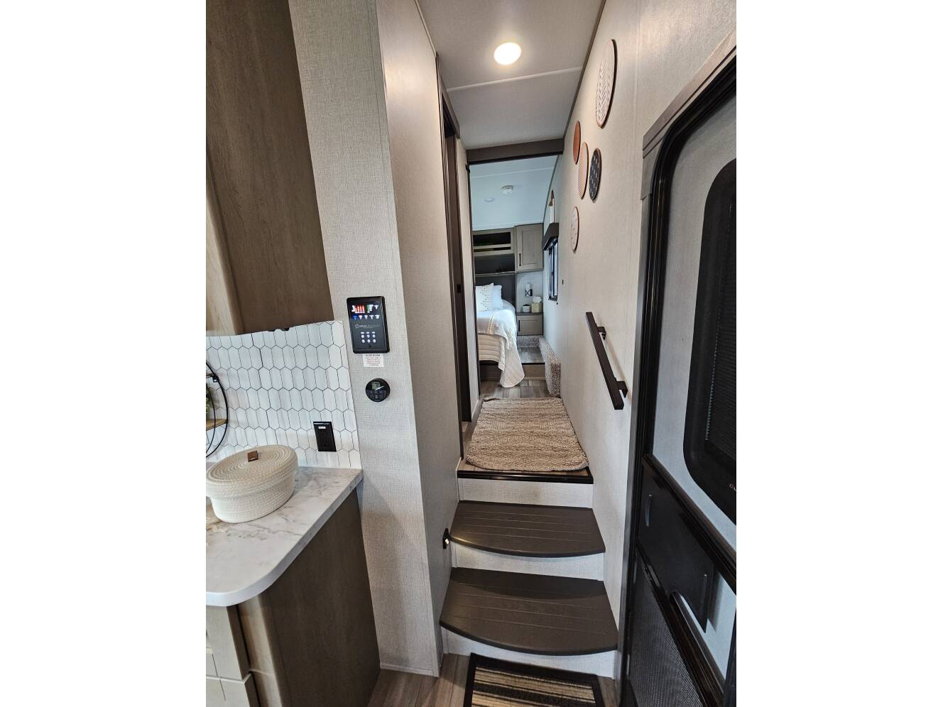 A photo of this 2024 Grand Design REFLECTION 100 SERIES 28RL