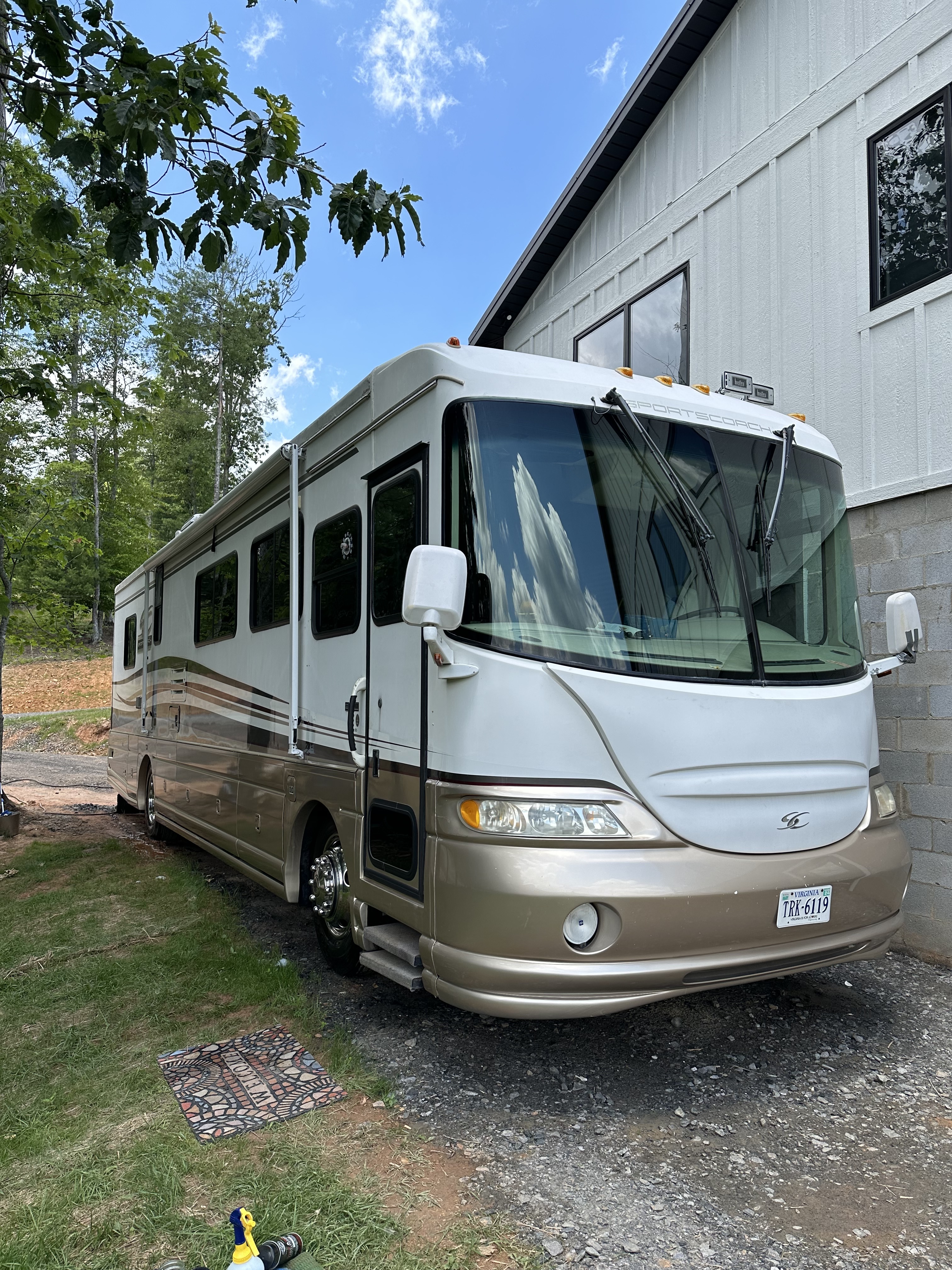 2000 Coachmen SPORTSCOACH 38 RV