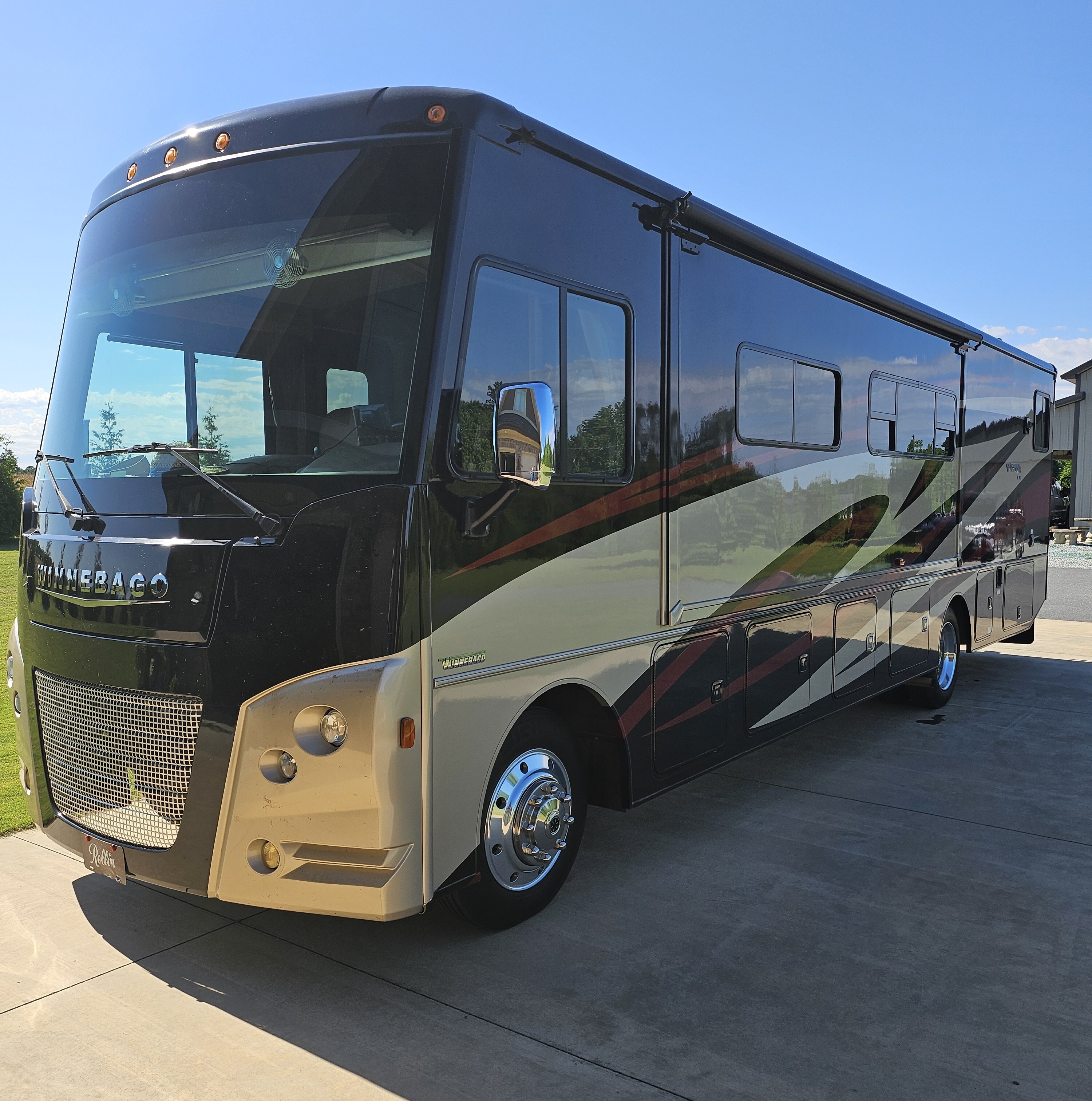 2017 Winnebago VISTA LX 35F in campobello SC