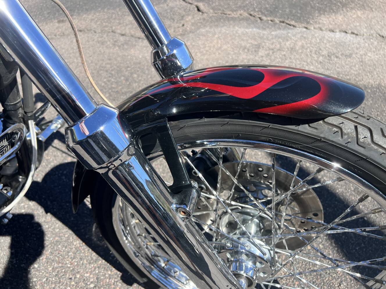 A photo of this 1998 Harley-Davidson DYNA WIDE GLIDE