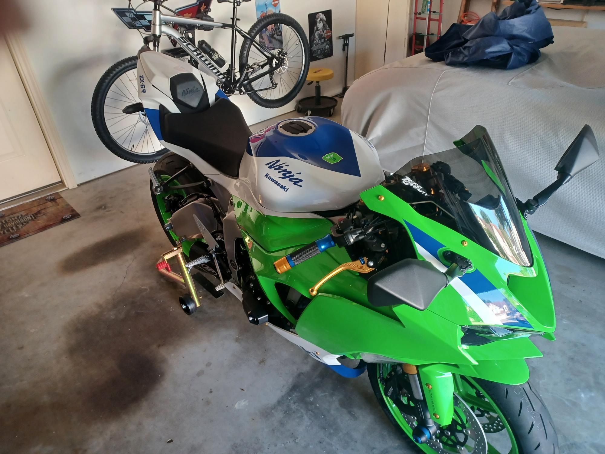 Kawasaki Ninja ZX-6R 40TH Anniversary Edition Abs Motorcycles For