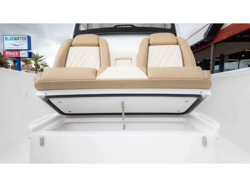 2026 Everglades 335CC