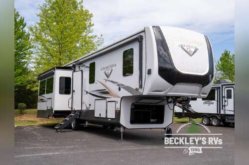 2022 Forest River Rv Cedar Creek Champagne Edition 38EL in thurmont MD