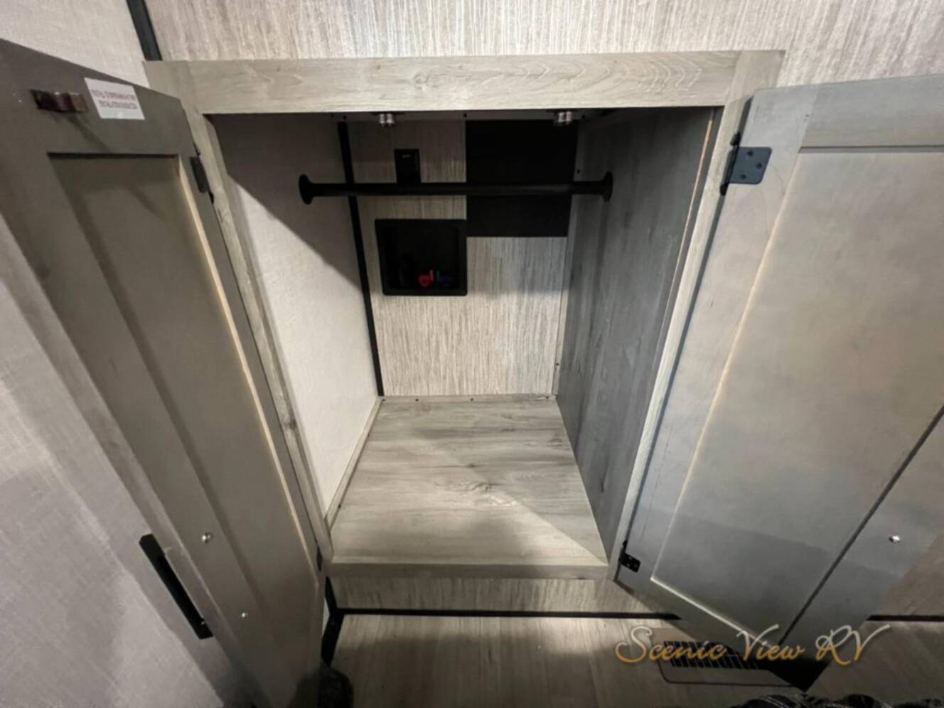 A photo of this 2023 Kz Durango Half-Ton D274BHD
