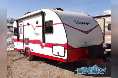 2021 Gulf Stream Rv Vintage Cruiser 19ERD in grand rapids MN