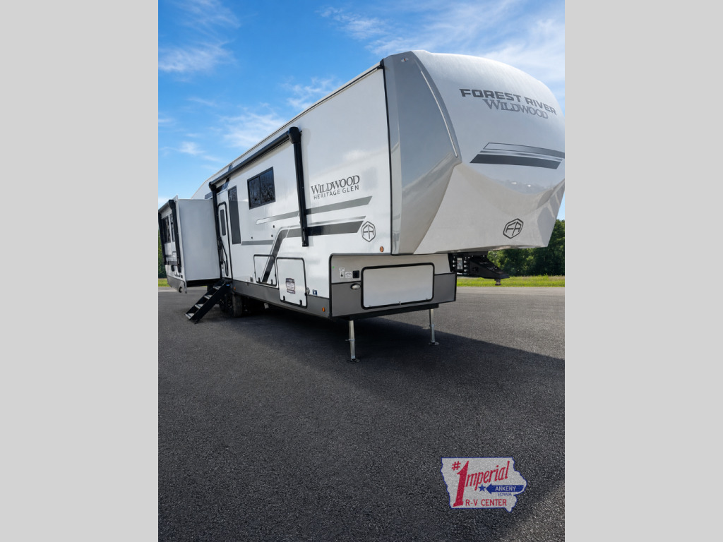 2026 Forest River Rv Wildwood Heritage Glen 380WDR in ankeny IA