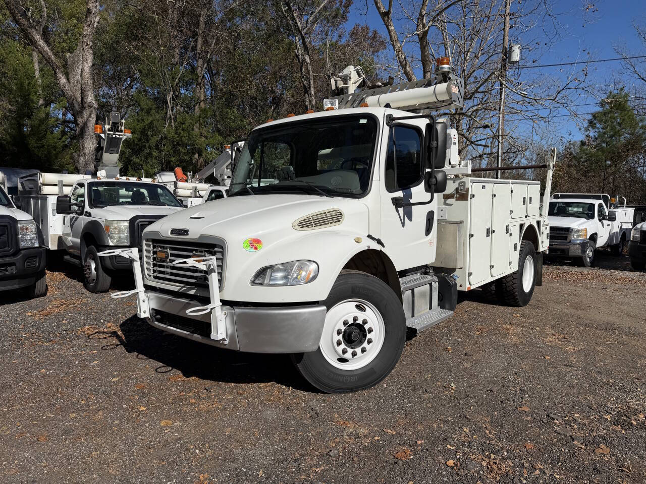 2014 FREIGHTLINER BUSINESS CLASS M2 106 in Jacksonville, FL