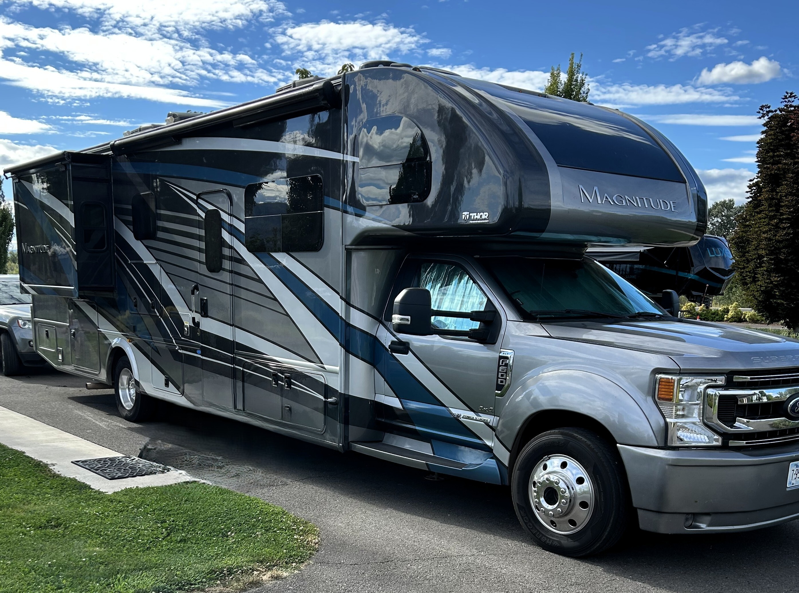 2023 Thor Motor Coach MAGNITUDE BT36 Super C RV