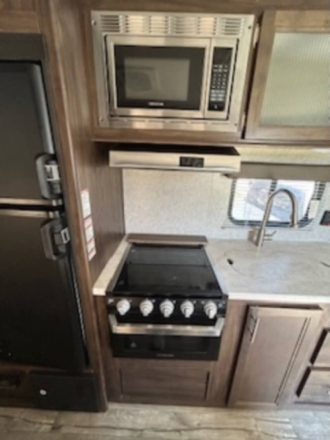 A photo of this 2019 Forest River CHEROKEE GREY WOLF 26DJSE
