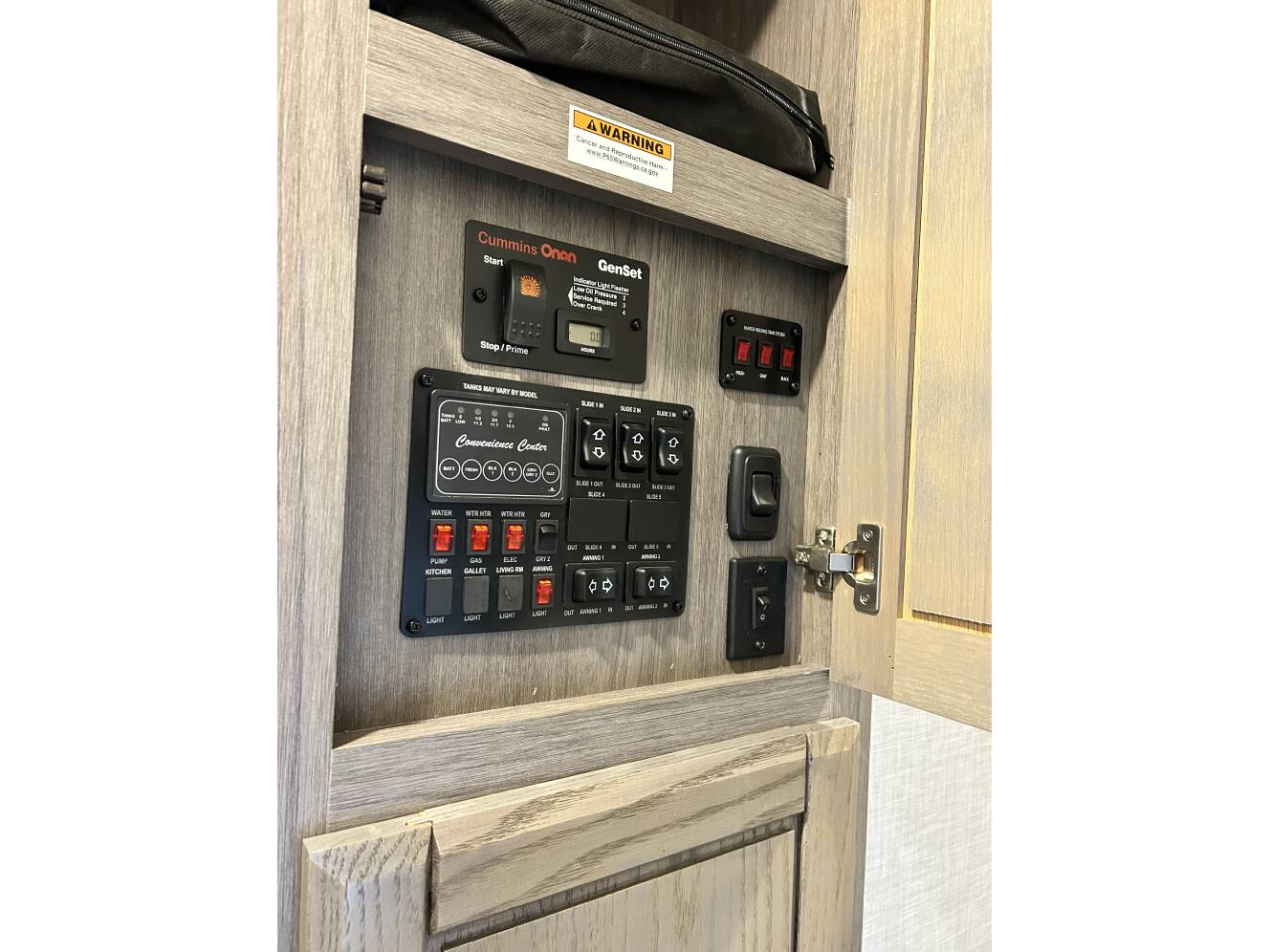 A photo of this 2021 Crossroads CAMEO CE3975CK