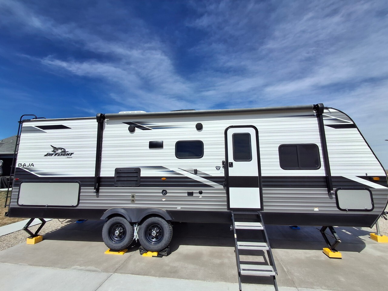 2021 Jayco JAY FLIGHT BAJA in golden CO