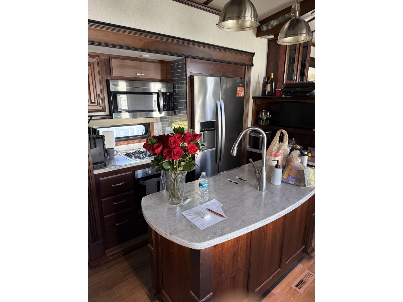 A photo of this 2019 Jayco PINNACLE 38FLWS