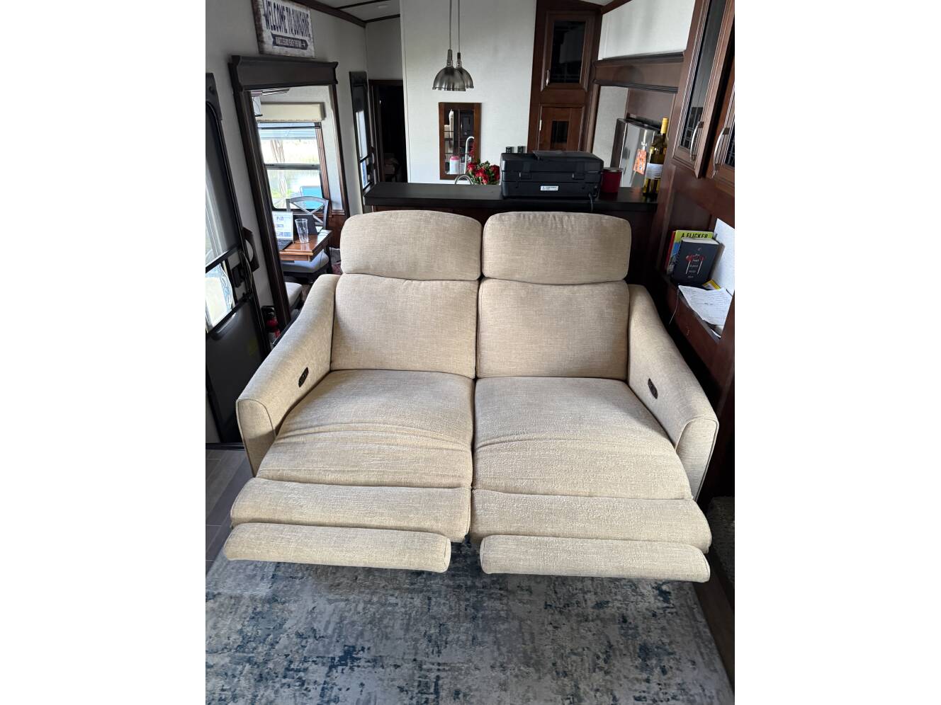 A photo of this 2019 Jayco PINNACLE 38FLWS