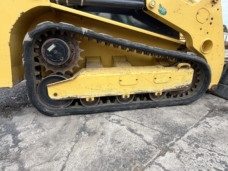 2019 YANMAR T175