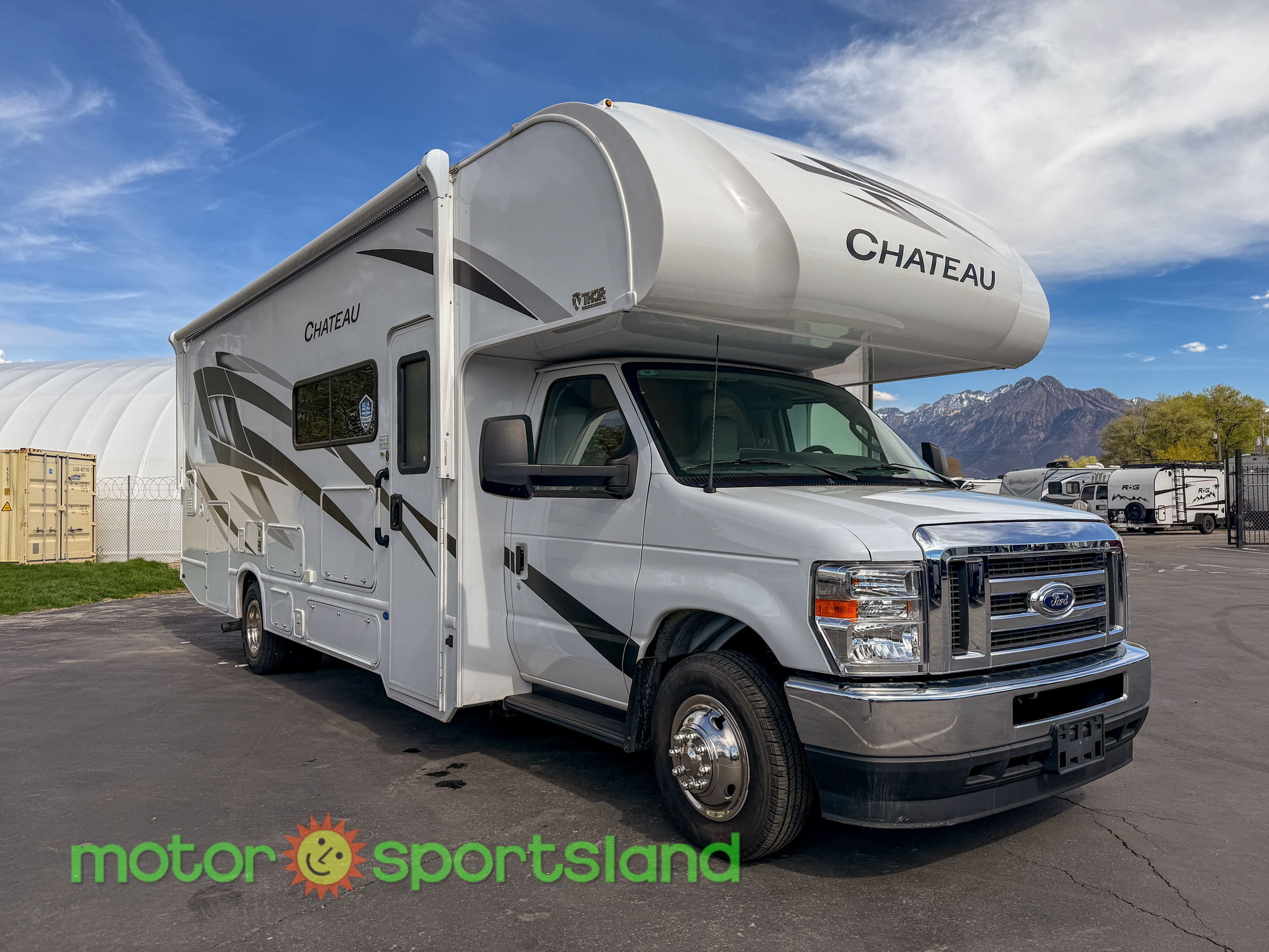 2025 Thor Motor Coach Chateau 27P RV