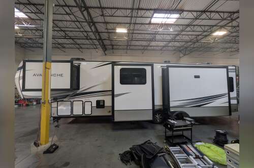 2022 Keystone AVALANCHE 372MB in kennesaw GA