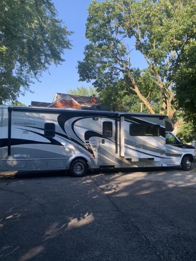 2012 Winnebago ITASCA CAMBRIA 30C RV