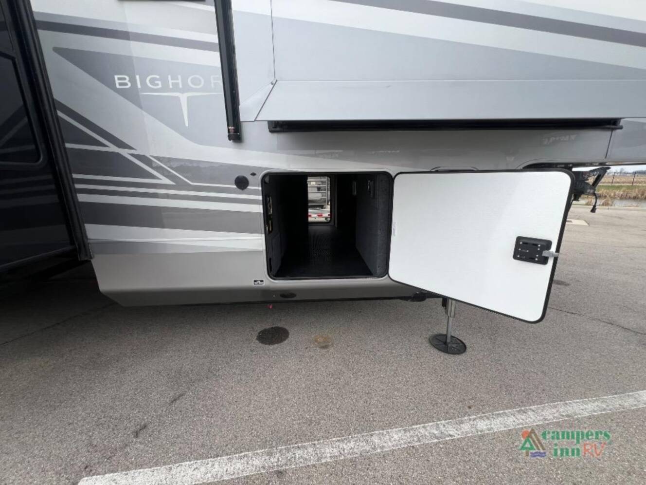 A photo of this 2026 Heartland Bighorn 39FL