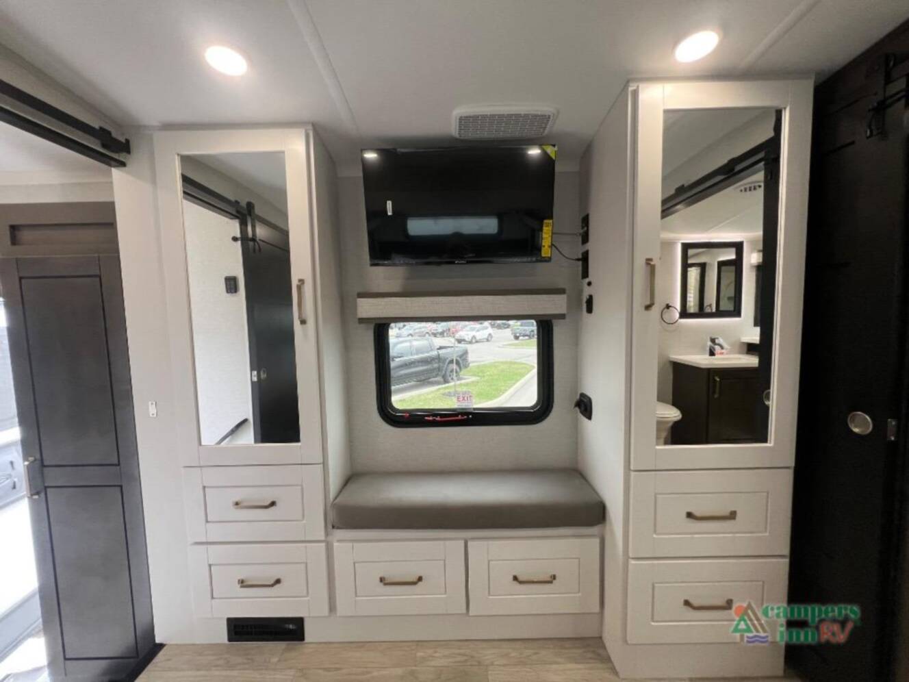A photo of this 2026 Heartland Bighorn 39FL
